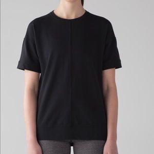 Lululemon cut above tee
